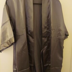 Woen's Satin Kimono-Style Robe Jacket - Black